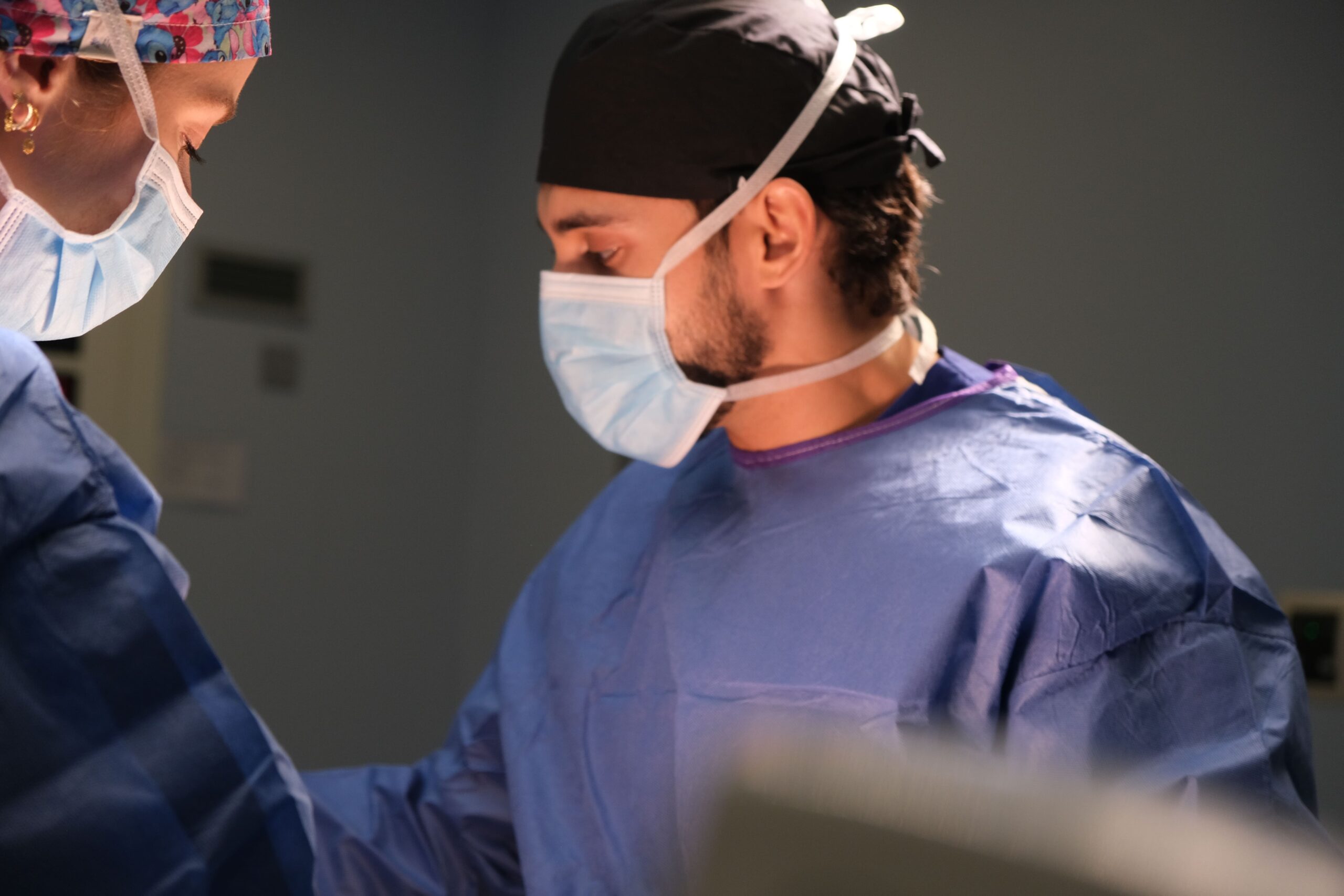 Cirujan- plástico-en-Alicante